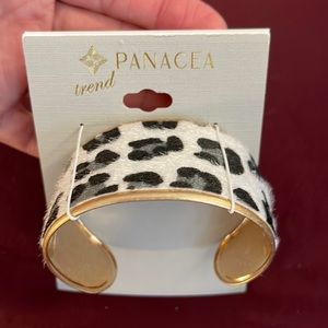 Cuff bracelet